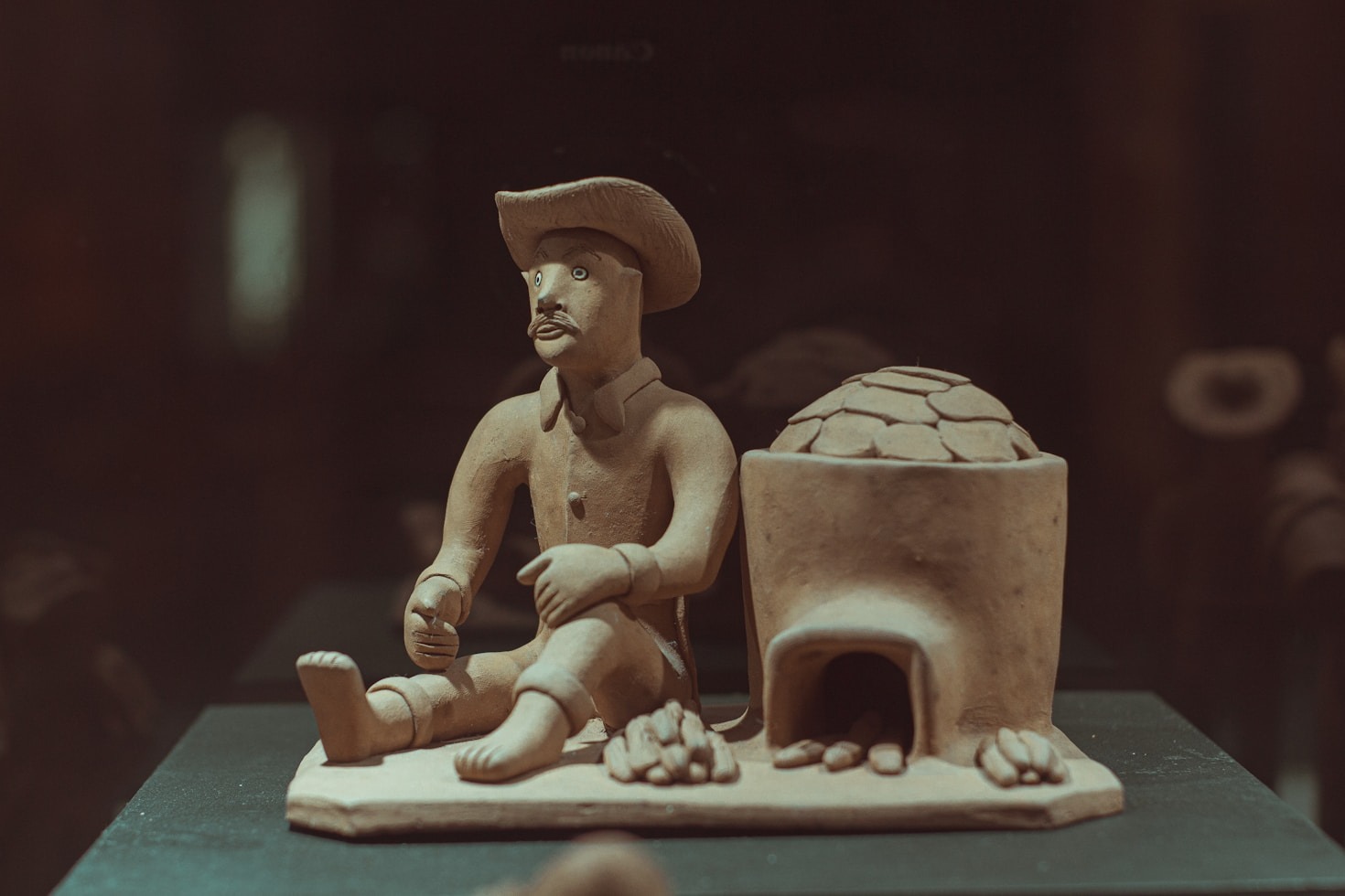 Técnicas de cartonería en la escultura moderna